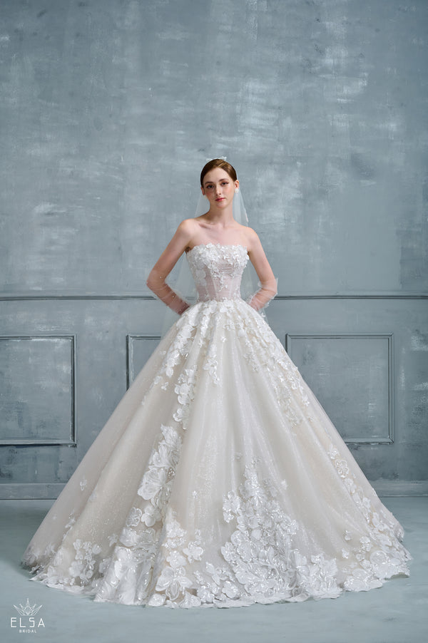 The History and Significance of the White Wedding Dress Elsa Bridal The History and Significance of the White Wedding Dress Elsa Bridal